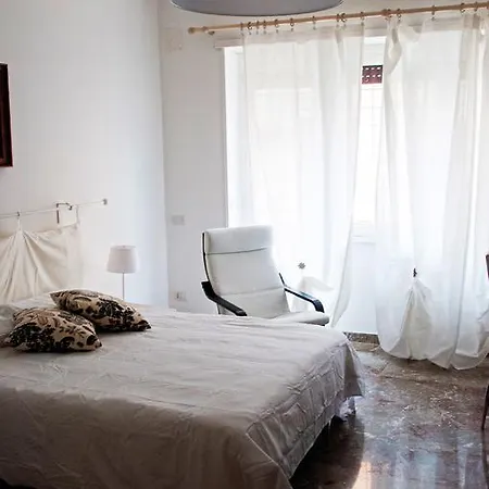 Flaneur Bed & Book Gasthof Rom